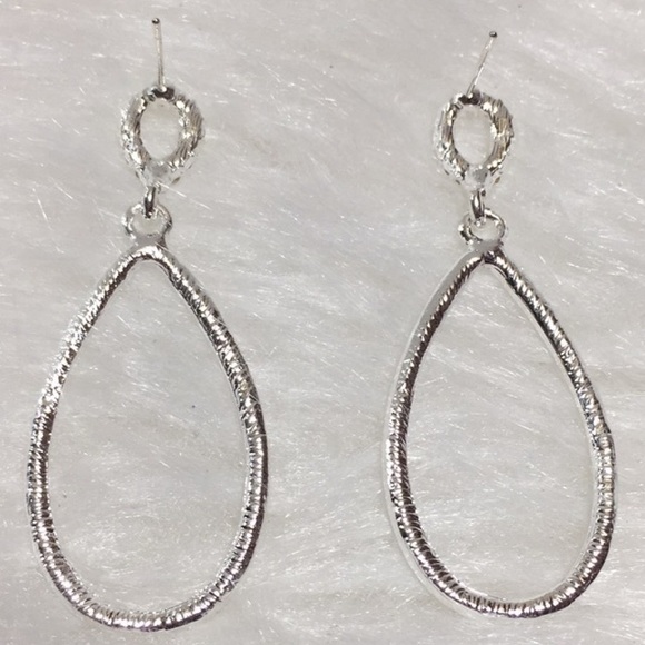 🌹Palm Beach Teardrop Rhinestones Earrings - Picture 3 of 4